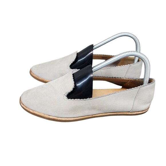 UGG Shoes Womens Size 7 Vista Gray Nubuck Leather Slip On Driving Mocs *Read* - Picture 1 of 14